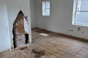 1711 Stratford Ave, Neptune Township, NJ 07753 - Photo 4