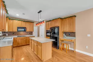 12 Emily Rd, Manalapan Township, NJ 07726 - Photo 38