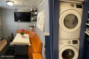 18 St Johns Pl, Keansburg, NJ 07734 - Photo 4