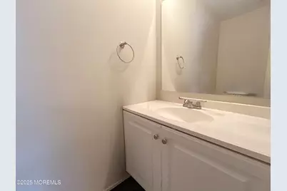 99 Joan Court, Jackson, NJ 08527 - Photo 10