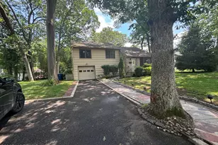 187 Elmwood Rd, Oakhurst, NJ 07755 - Photo 2