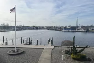 77 E Water St, Toms River Township, NJ 08753 - Photo 2