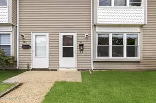 184 Downing St, Lakewood, NJ 08701 - Photo 4