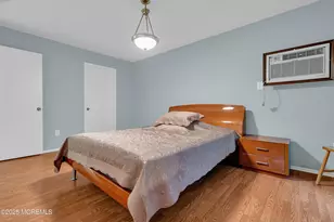 167 Amberly Dr, Manalapan Township, NJ 07726 - Photo 10