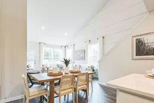 31 Victoria Gdns Sq, Neptune Township, NJ 07753 - Photo 8