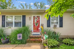 809 Clifton St, Forked River, NJ 08731 - Photo 2