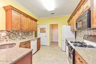 47 Golden Willows Ave, Lakewood, NJ 08701 - Photo 12