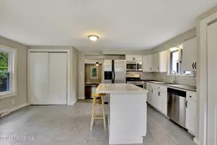 131 Asbury Rd, Farmingdale, NJ 07727 - Photo 10