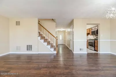 7 Sloop Sq, Howell Township, NJ 07728 - Photo 6