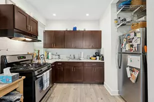 184 N Walnut St, East Orange, NJ 07017 - Photo 16