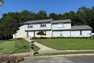 7 Harvard Ct, Oakhurst, NJ 07755 - Photo 1