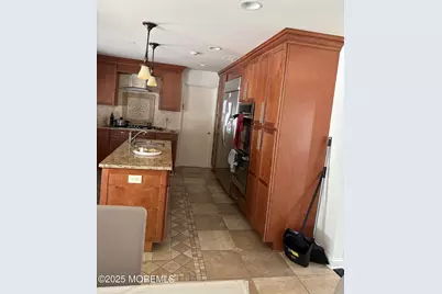 7 Harvard Court, Oakhurst, NJ 07755 - Photo 4