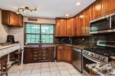 56 Dortmunder Drive, Manalapan Township, NJ 07726 - Photo 8