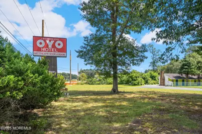 3304 State Route 66, Neptune Township, NJ 07753 - Photo 6