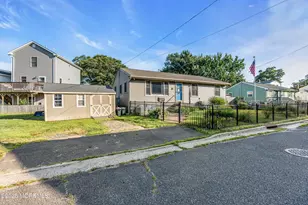 64 Roland St, Keansburg, NJ 07734 - Photo 36