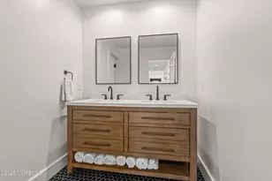 519 Laurel Ave, Allenhurst, NJ 07711 - Photo 32