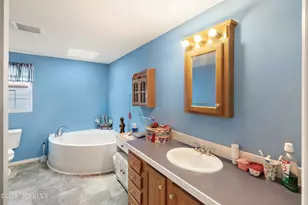 36 Fort Lee Dr, Manahawkin, NJ 08050 - Photo 14