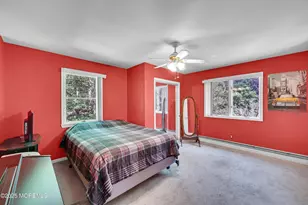 7 Syngle Way, Morganville, NJ 07751 - Photo 20