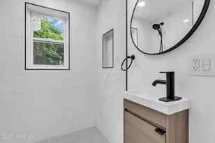 8 1st St, Sayreville, NJ 08872 - Photo 20