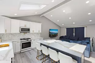 147 Newbury Rd, Howell Township, NJ 07731 - Photo 4