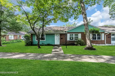 61 Buckingham Drive #A, Lakewood, NJ 08701 - Photo 2