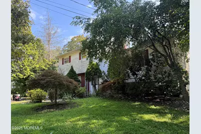 27 Middlesex Road, Matawan, NJ 07747 - Photo 2