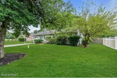 5 Parkway Drive, Toms River Township, NJ 08753 - Photo 4