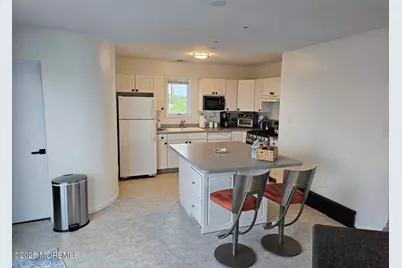 555 N Maryland Avenue, Atlantic City, NJ 08400 - Photo 32