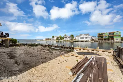 17 Lange Avenue, Harvey Cedars, NJ 08008 - Photo 12