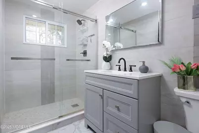 200 Ceylon Avenue, Seaside Heights, NJ 08751 - Photo 18