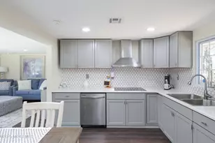 200 Ceylon Ave, Seaside Heights, NJ 08751 - Photo 10