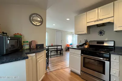 607 Richmond Avenue #4, Point Pleasant Beach, NJ 08742 - Photo 6