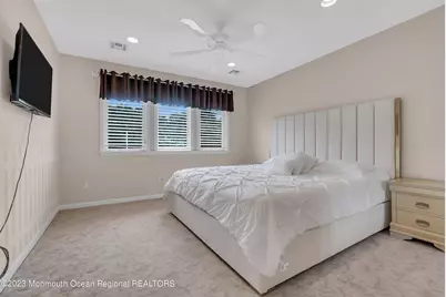 7 Mackenzie Road, Eatontown, NJ 07724 - Photo 24