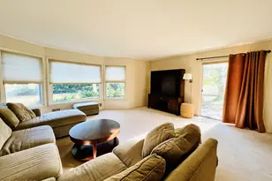 8 Corey Dr, Oakhurst, NJ 07755 - Photo 10