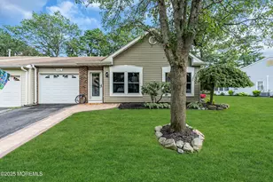 95 Chaucer Ct, Lakewood, NJ 08701 - Photo 42