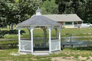 27 Pheasant St, Manchester Township, NJ 08759 - Photo 4