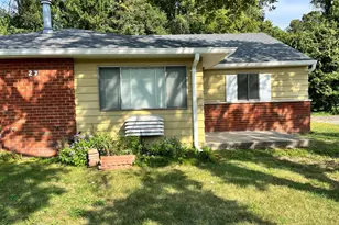 27 Pheasant St, Manchester Township, NJ 08759 - Photo 2