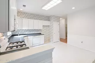 15 Evergreen Springs Dr, Lakewood, NJ 08701 - Photo 8