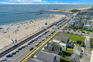 305 Ocean Ave, Avon by the Sea, NJ 07717 - Photo 4