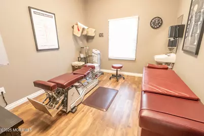 15-17 E Railroad Avenue, Middlesex, NJ 08846 - Photo 20