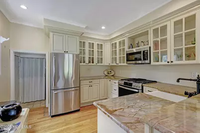 185 Monmouth Avenue, Atlantic Highlands, NJ 07716 - Photo 30