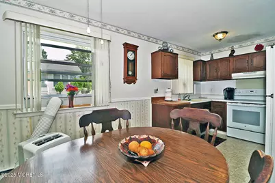 107 Constitution Boulevard #B, Whiting, NJ 08759 - Photo 10