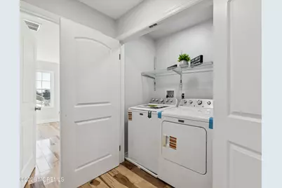 634 Wayside Road, Neptune Township, NJ 07753 - Photo 22