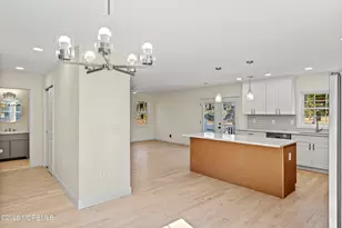 636 Wayside Rd, Neptune Township, NJ 07753 - Photo 6