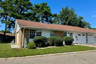 22B Buckingham Dr, Manchester Township, NJ 08759 - Photo 2