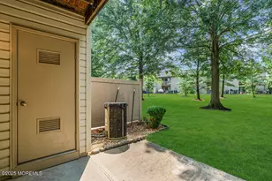 30-6 Remington Dr, Freehold, NJ 07728 - Photo 36