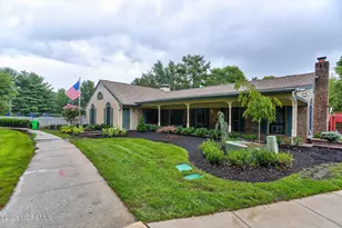 41 Lindsay Ct, Freehold, NJ 07728 - Photo 18