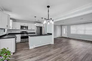 135 Northumberland Dr, Toms River Township, NJ 08755 - Photo 10