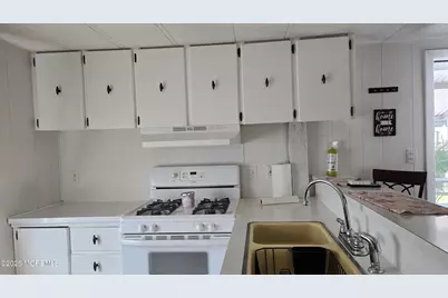 101 Juniper Drive, Barnegat, NJ 08005 - Photo 8