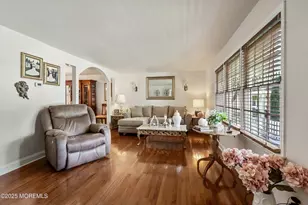 318 Tina Lee Ct, Brick, NJ 08724 - Photo 4